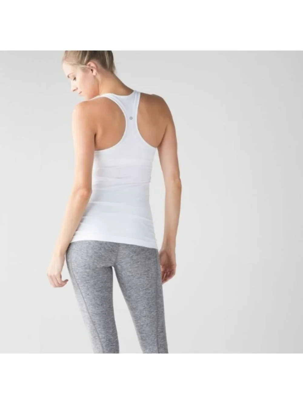 Lululemon Cool Razorback Rare UTKAT Asana tank white
